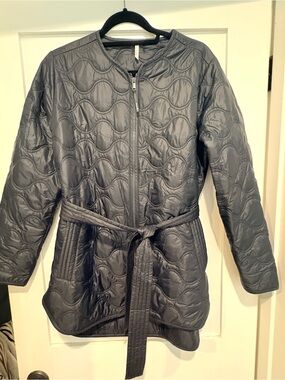 Travis Mathew womens navy Quilted Belted Jacket